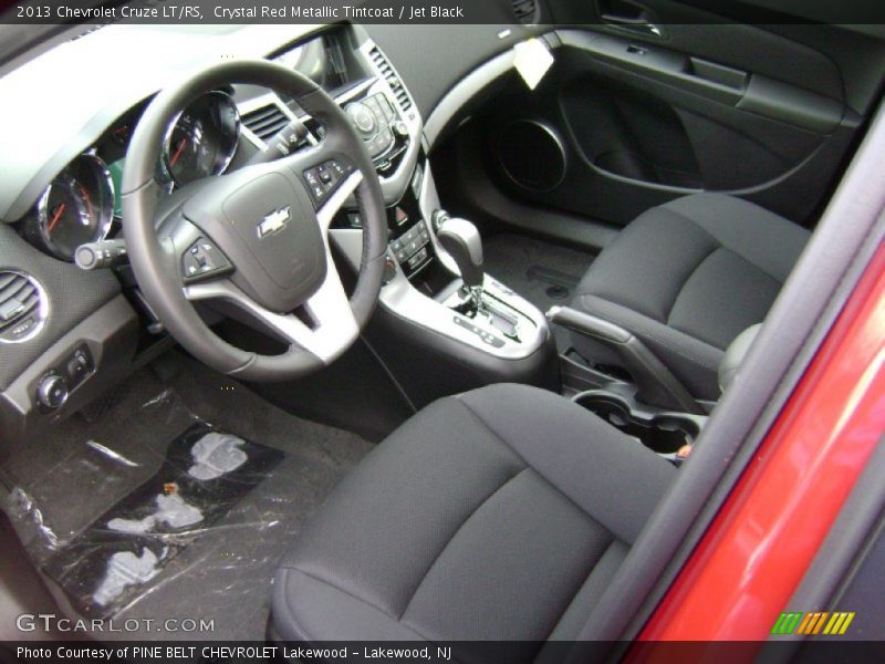 Crystal Red Metallic Tintcoat / Jet Black 2013 Chevrolet Cruze LT/RS