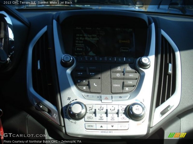 Summit White / Jet Black 2013 GMC Terrain SLE