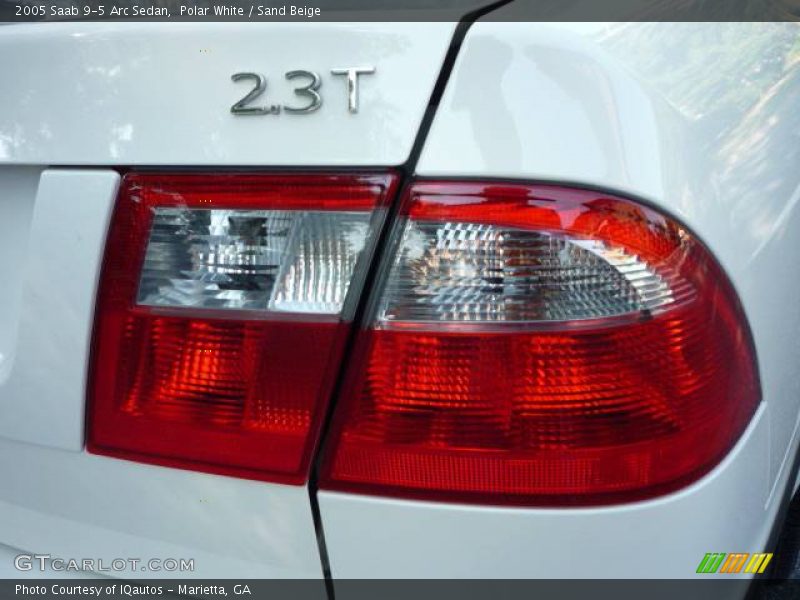 Polar White / Sand Beige 2005 Saab 9-5 Arc Sedan