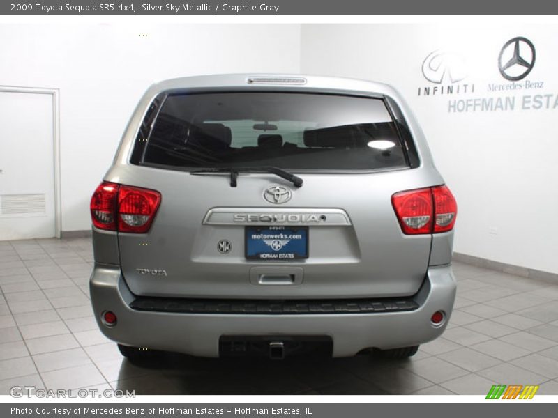 Silver Sky Metallic / Graphite Gray 2009 Toyota Sequoia SR5 4x4