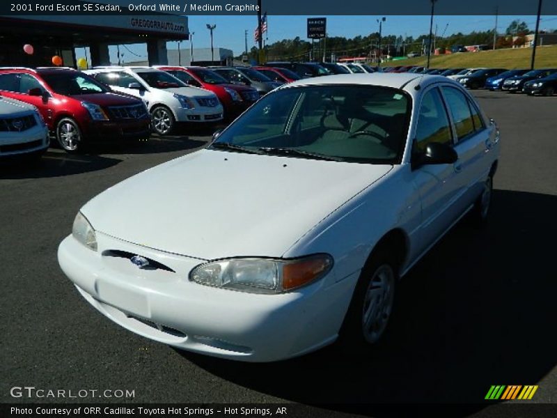 Oxford White / Medium Graphite 2001 Ford Escort SE Sedan