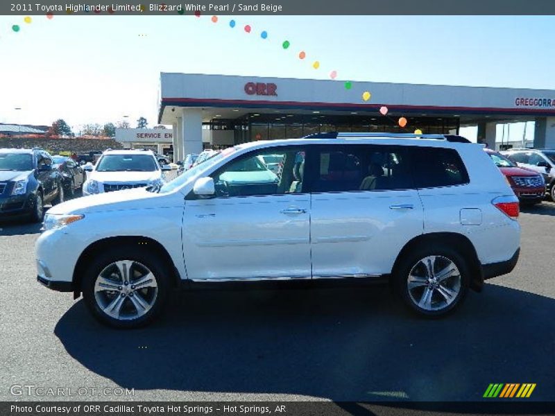 Blizzard White Pearl / Sand Beige 2011 Toyota Highlander Limited