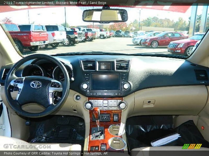 Blizzard White Pearl / Sand Beige 2011 Toyota Highlander Limited