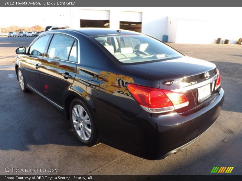 Black / Light Gray 2012 Toyota Avalon