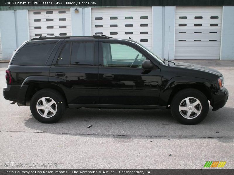 Black / Light Gray 2006 Chevrolet TrailBlazer LS 4x4
