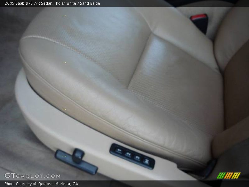 Polar White / Sand Beige 2005 Saab 9-5 Arc Sedan