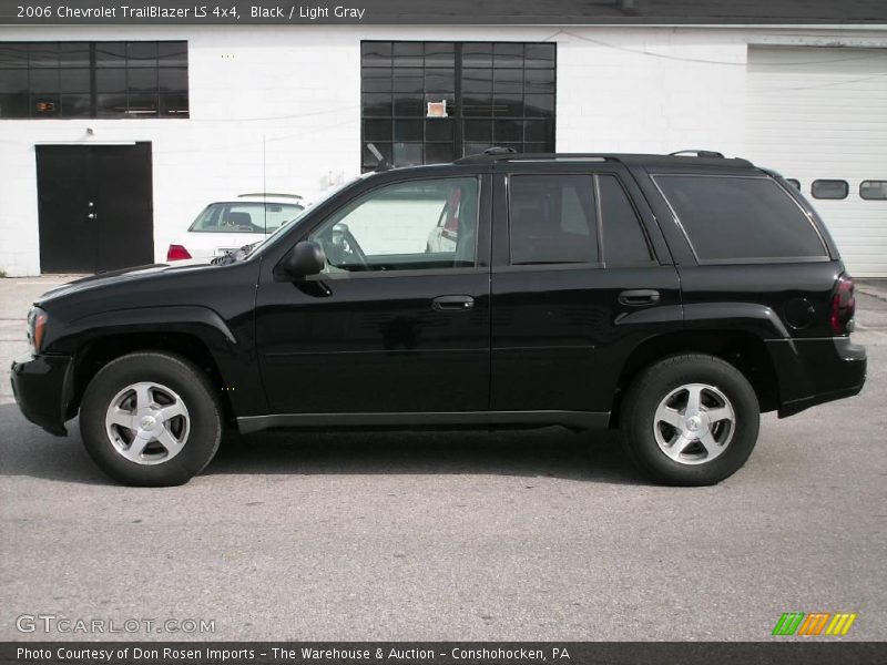 Black / Light Gray 2006 Chevrolet TrailBlazer LS 4x4