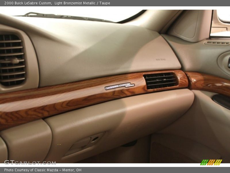 Light Bronzemist Metallic / Taupe 2000 Buick LeSabre Custom