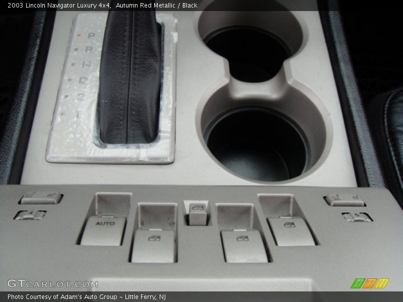 Autumn Red Metallic / Black 2003 Lincoln Navigator Luxury 4x4