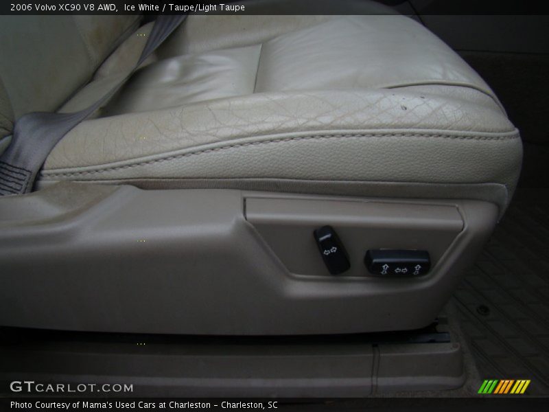 Ice White / Taupe/Light Taupe 2006 Volvo XC90 V8 AWD