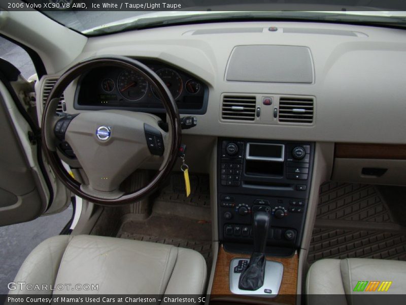 Ice White / Taupe/Light Taupe 2006 Volvo XC90 V8 AWD