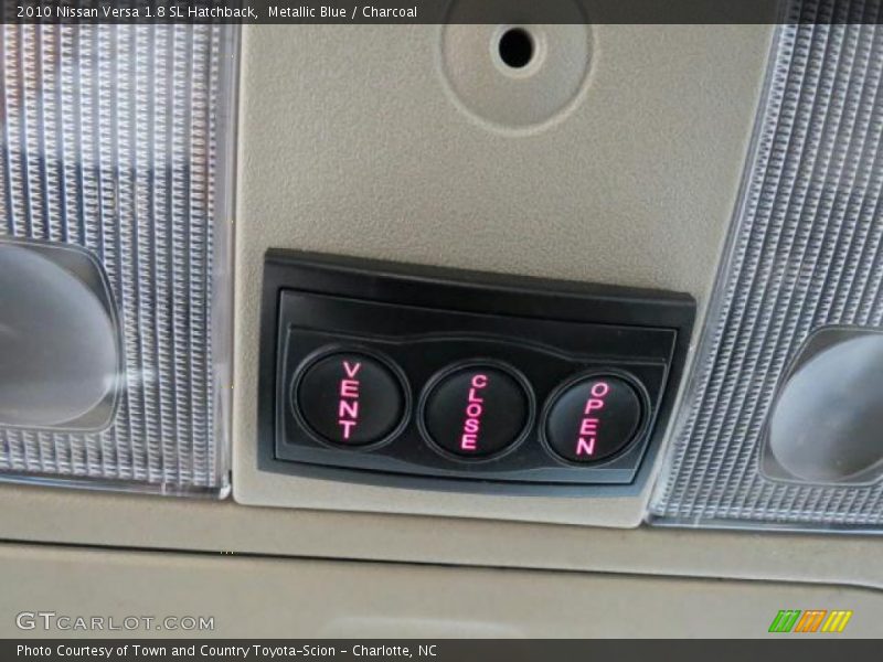 Metallic Blue / Charcoal 2010 Nissan Versa 1.8 SL Hatchback