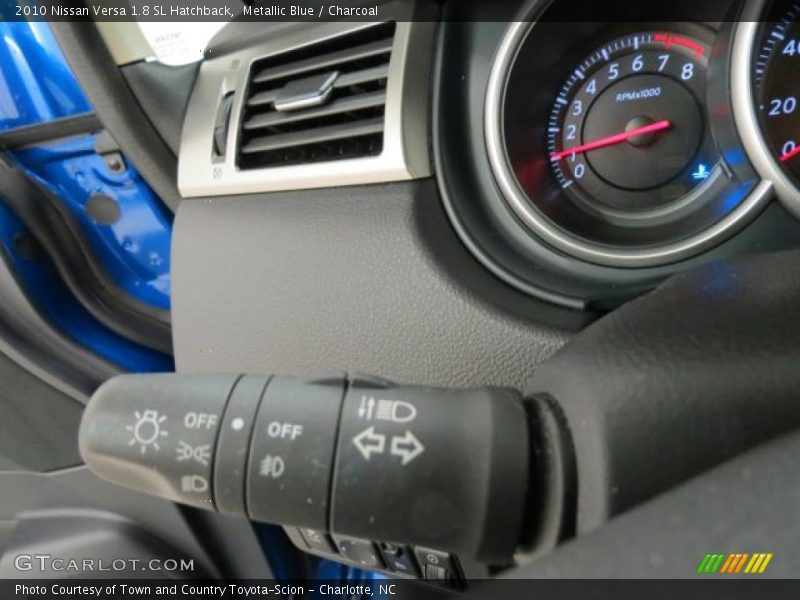 Metallic Blue / Charcoal 2010 Nissan Versa 1.8 SL Hatchback
