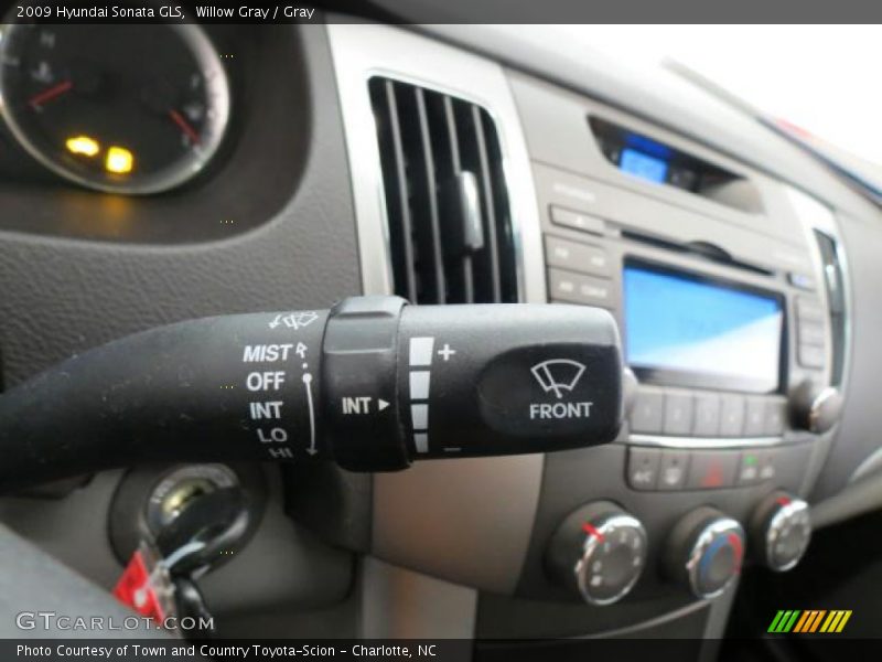 Willow Gray / Gray 2009 Hyundai Sonata GLS