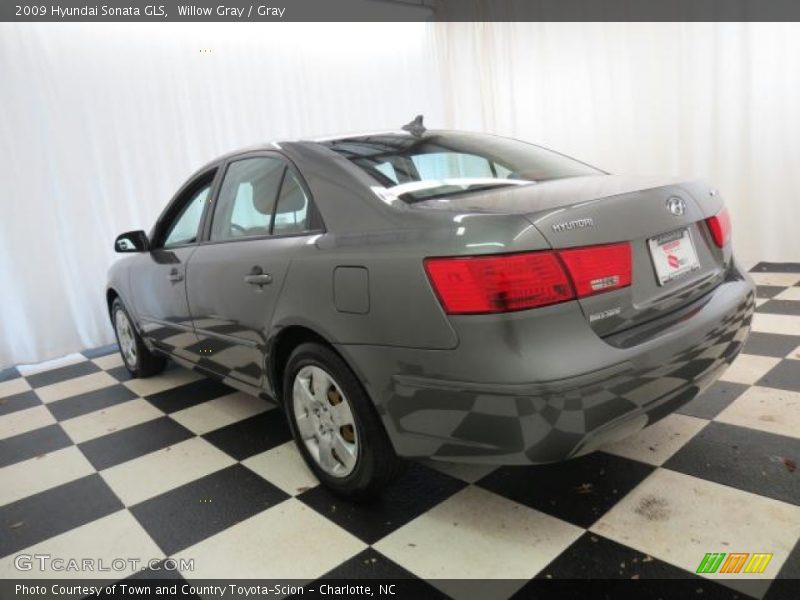 Willow Gray / Gray 2009 Hyundai Sonata GLS