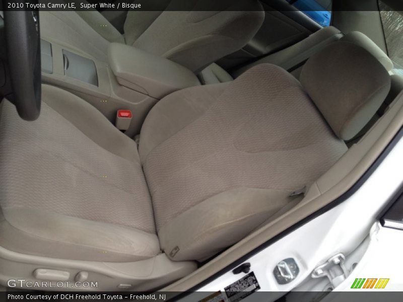 Super White / Bisque 2010 Toyota Camry LE