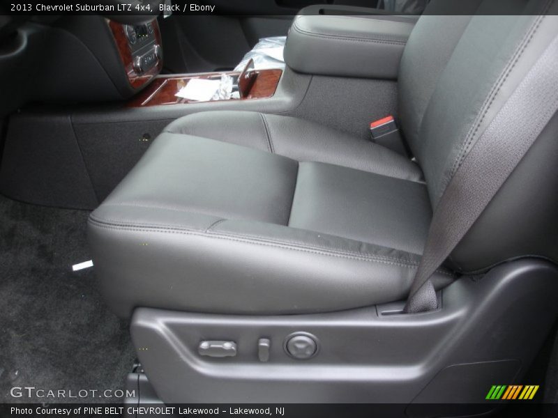 Black / Ebony 2013 Chevrolet Suburban LTZ 4x4