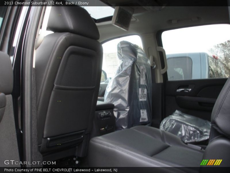 Black / Ebony 2013 Chevrolet Suburban LTZ 4x4