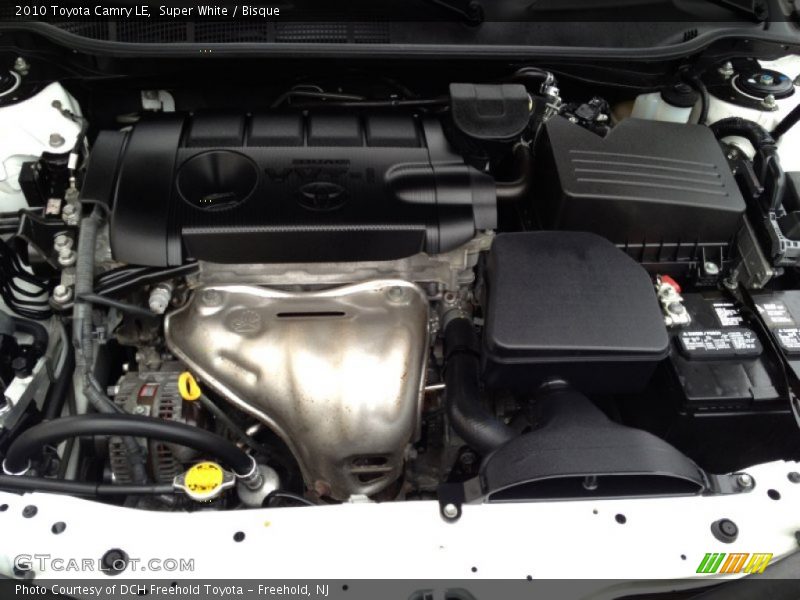 Super White / Bisque 2010 Toyota Camry LE