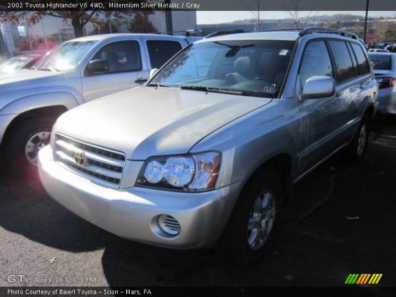 Millennium Silver Metallic / Gray 2002 Toyota Highlander V6 4WD