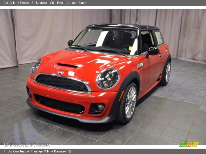 Chili Red / Carbon Black 2013 Mini Cooper S Hardtop