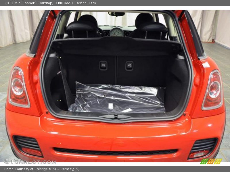 Chili Red / Carbon Black 2013 Mini Cooper S Hardtop