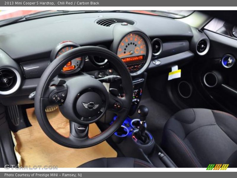 Chili Red / Carbon Black 2013 Mini Cooper S Hardtop