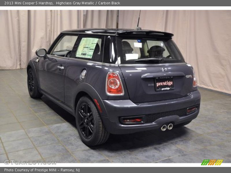 Highclass Gray Metallic / Carbon Black 2013 Mini Cooper S Hardtop