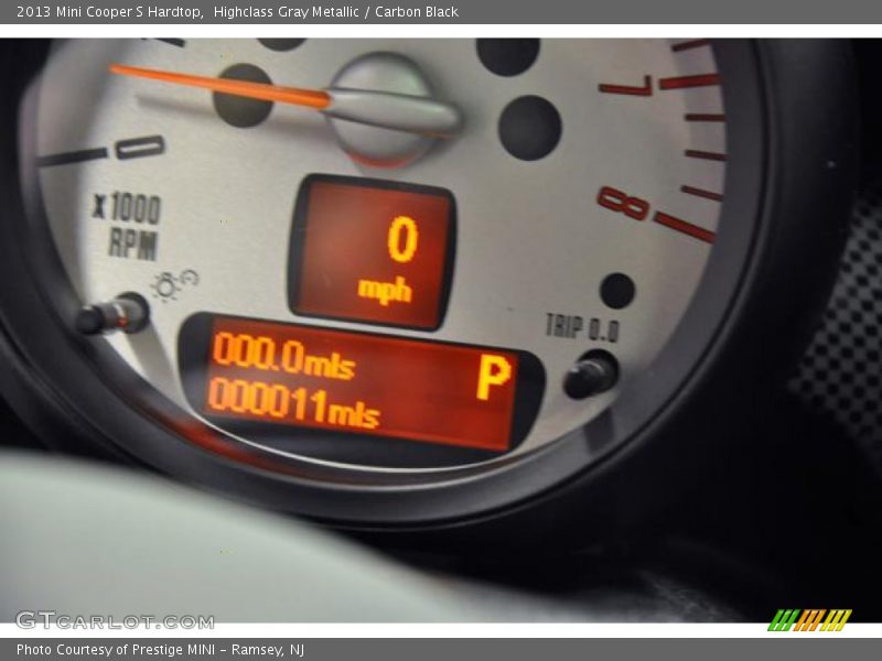Highclass Gray Metallic / Carbon Black 2013 Mini Cooper S Hardtop