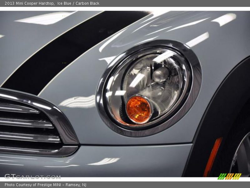 Ice Blue / Carbon Black 2013 Mini Cooper Hardtop