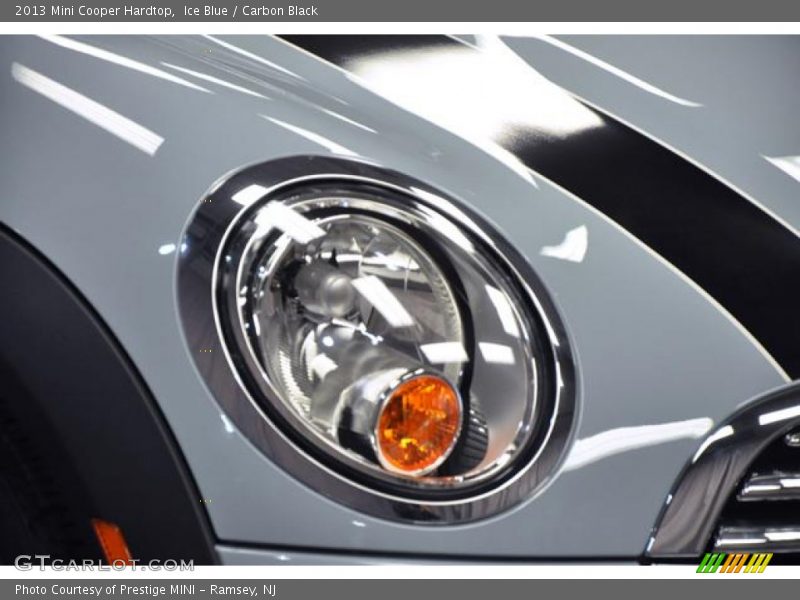 Ice Blue / Carbon Black 2013 Mini Cooper Hardtop
