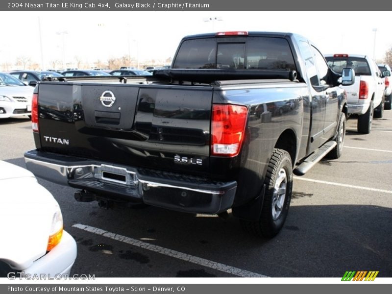 Galaxy Black / Graphite/Titanium 2004 Nissan Titan LE King Cab 4x4