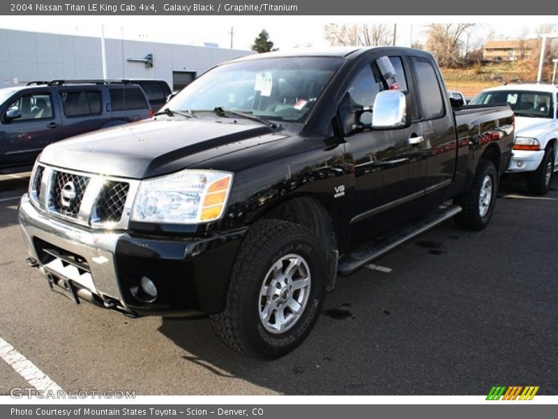 Galaxy Black / Graphite/Titanium 2004 Nissan Titan LE King Cab 4x4