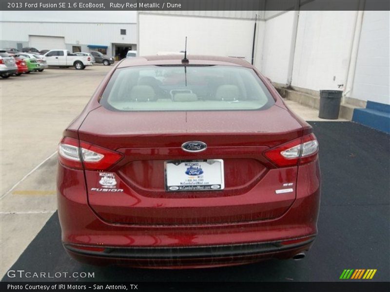 Ruby Red Metallic / Dune 2013 Ford Fusion SE 1.6 EcoBoost