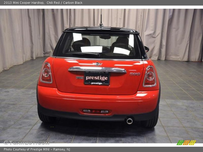 Chili Red / Carbon Black 2013 Mini Cooper Hardtop
