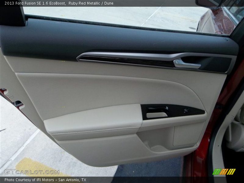 Ruby Red Metallic / Dune 2013 Ford Fusion SE 1.6 EcoBoost