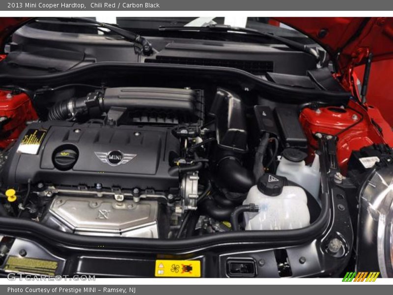 Chili Red / Carbon Black 2013 Mini Cooper Hardtop