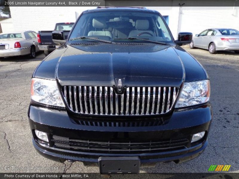 Black / Dove Grey 2006 Lincoln Navigator Luxury 4x4