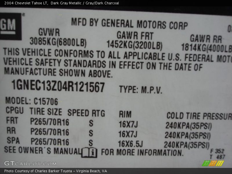 Dark Gray Metallic / Gray/Dark Charcoal 2004 Chevrolet Tahoe LT