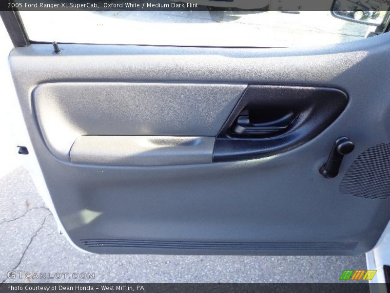 Oxford White / Medium Dark Flint 2005 Ford Ranger XL SuperCab