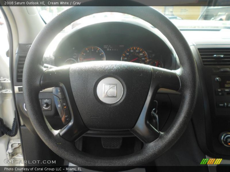 Cream White / Gray 2008 Saturn Outlook XE