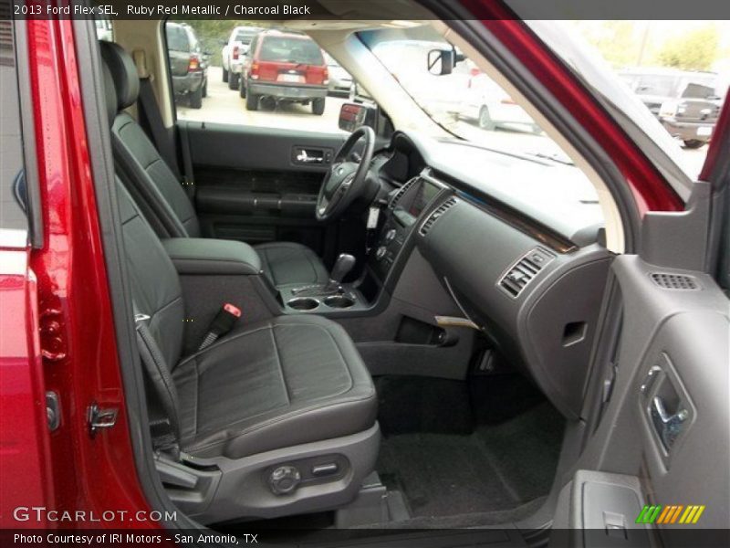  2013 Flex SEL Charcoal Black Interior