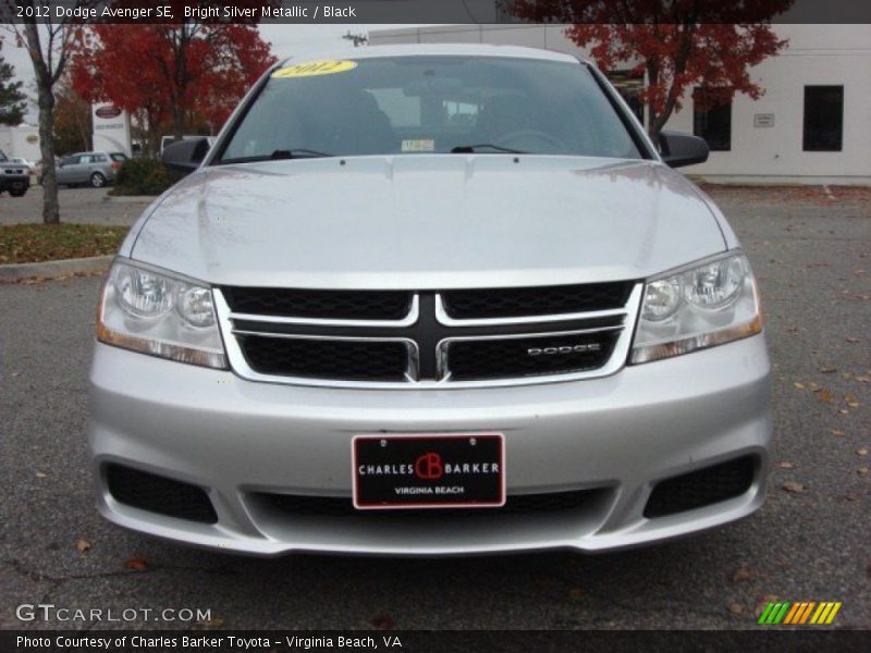 Bright Silver Metallic / Black 2012 Dodge Avenger SE