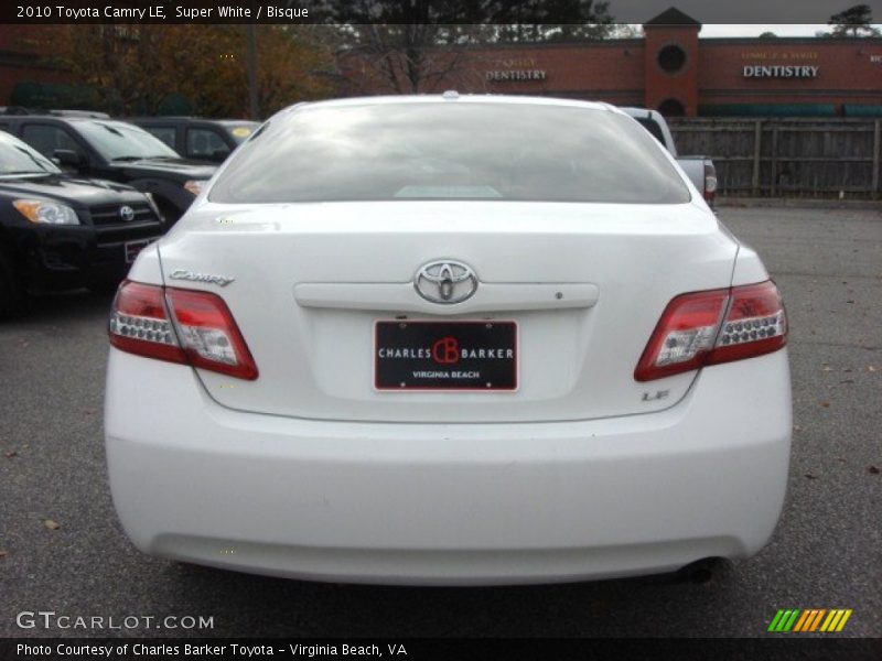 Super White / Bisque 2010 Toyota Camry LE