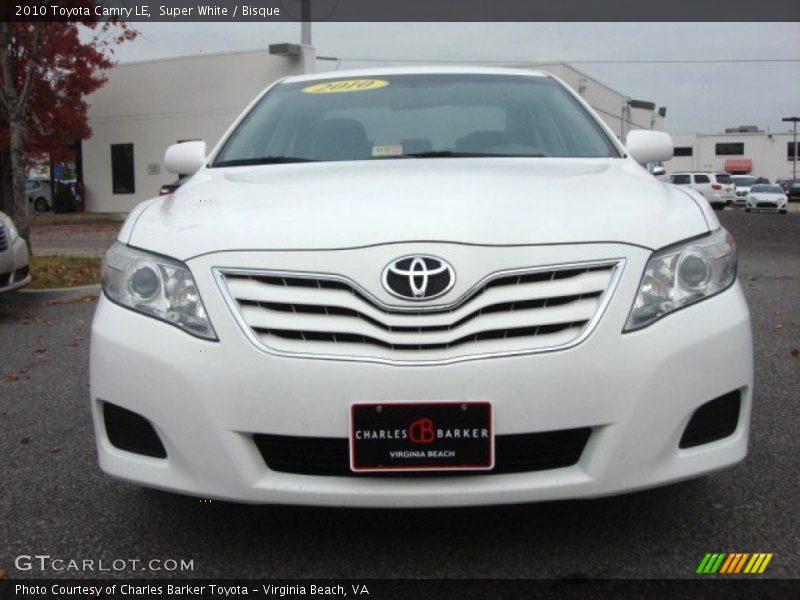 Super White / Bisque 2010 Toyota Camry LE