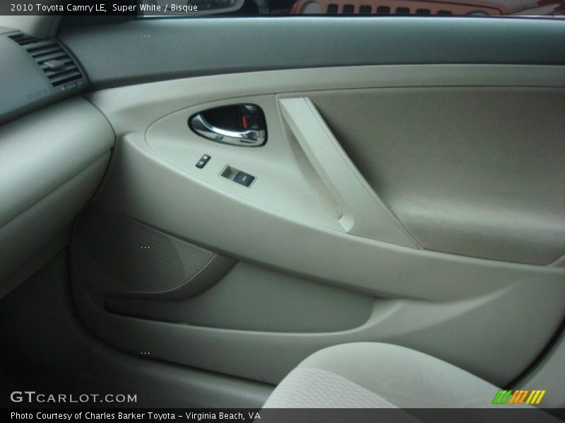 Super White / Bisque 2010 Toyota Camry LE