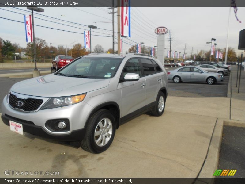 Bright Silver / Gray 2011 Kia Sorento LX