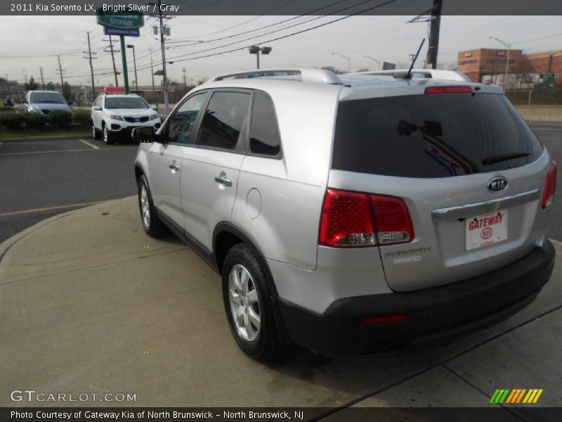 Bright Silver / Gray 2011 Kia Sorento LX