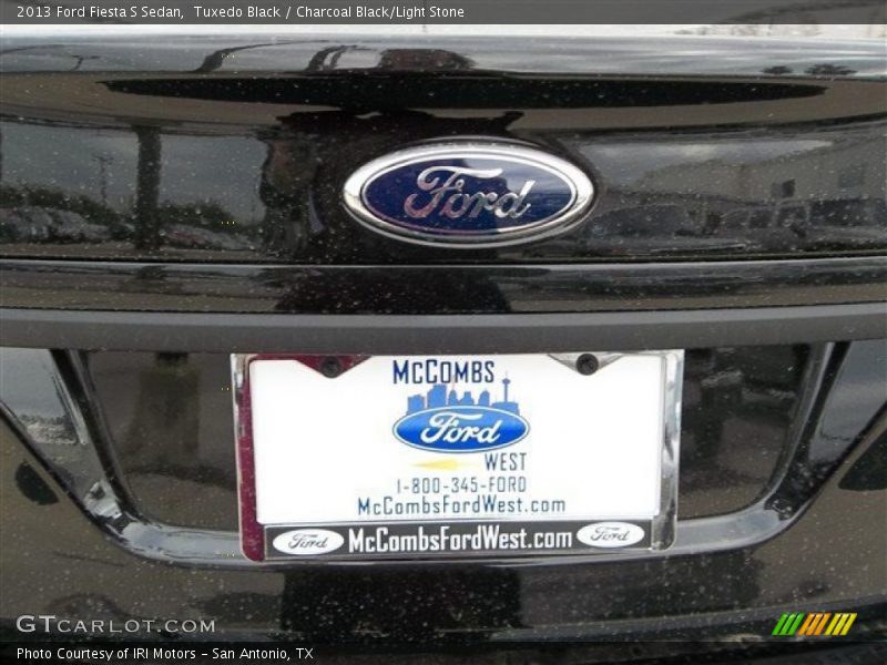 Tuxedo Black / Charcoal Black/Light Stone 2013 Ford Fiesta S Sedan