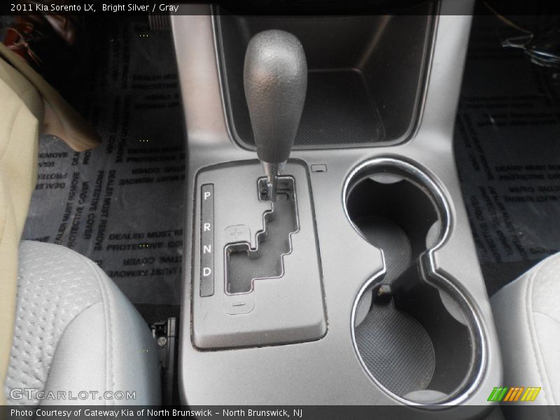 Bright Silver / Gray 2011 Kia Sorento LX